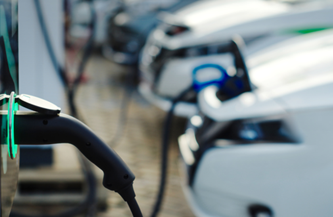 Jak samochody elektryczne zmieniają motoryzację?