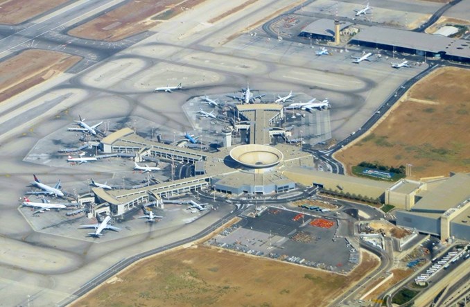 Izrael. Wizz Air lata a LOT odwołuje