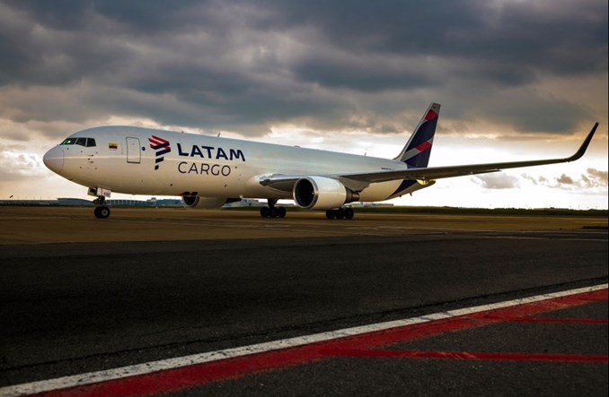 Bruksela: Ponad 2,4 mln pasażerów w sierpniu i spadek cargo