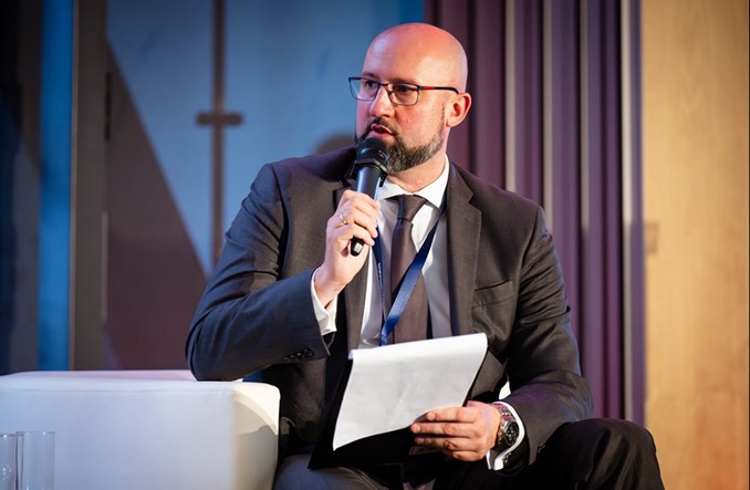 Prawnik: Ekologia nie zatrzyma rozwoju lotnictwa