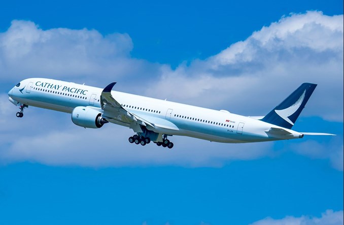 EASA łączy proces czyszczenia silnika z pożarem Trenta XWB Cathay Pacific