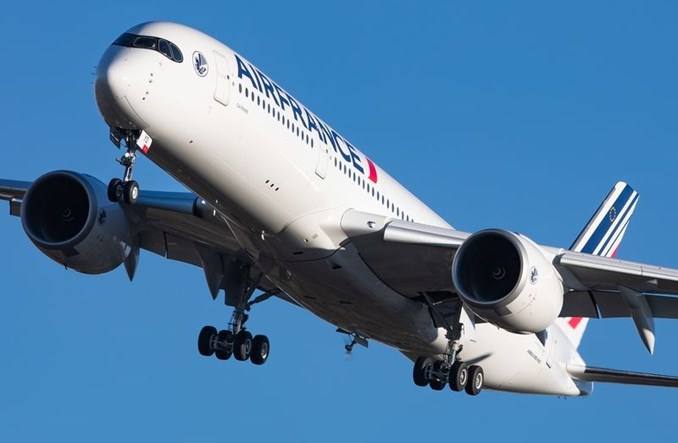 Lotnictwo wrogiem Paryża. Kolejne podatki w drodze  