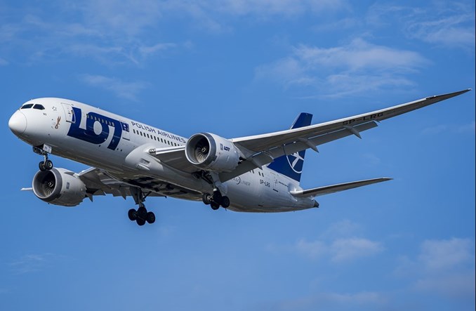 PLL LOT kasują rejsy do Pekinu! 