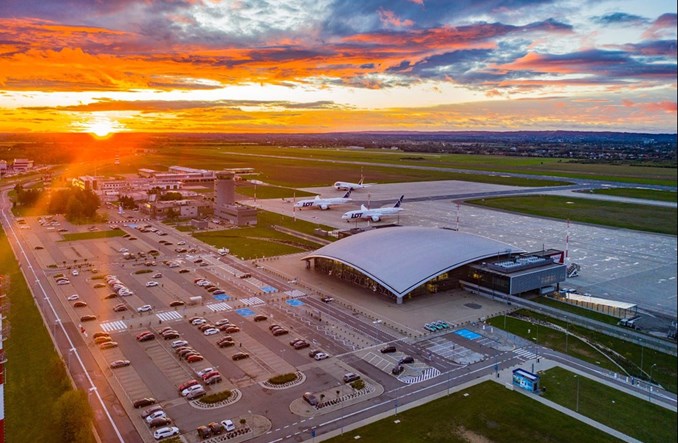 Ryanair świętuje pierwszy lot z Rzeszowa do Mediolanu i ogłasza zimowy rozkład z rzeszowskiego lotniska