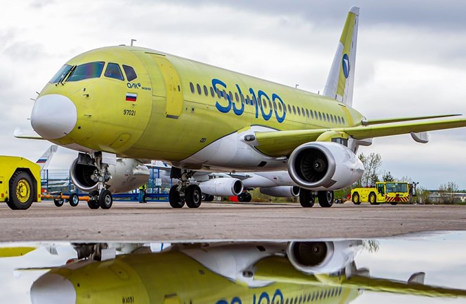 Opóźnienie Jakowlewa SJ-100. Nadal oczekuje na rosyjskie silniki PD-8