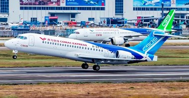 Ekspansja COMAC. Debiut C909 w Wietnamie 