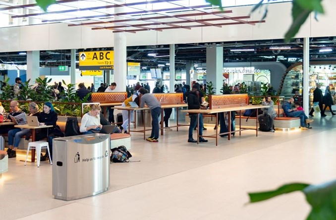 Amsterdam: Październik nieznacznie lepszy niż przed rokiem