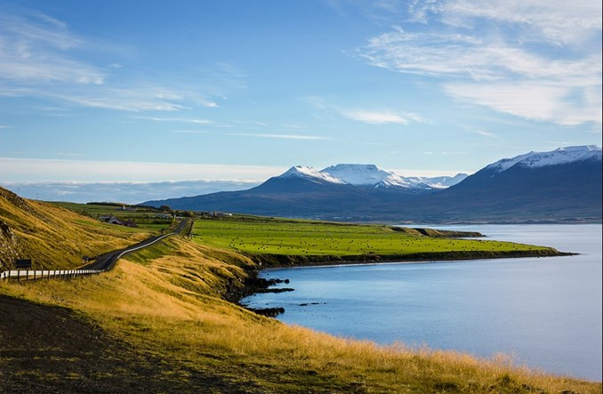 LOT poleci na Islandię!