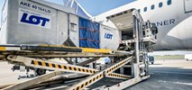 LOT z pełną koroną certyfikatów IATA CEIV 