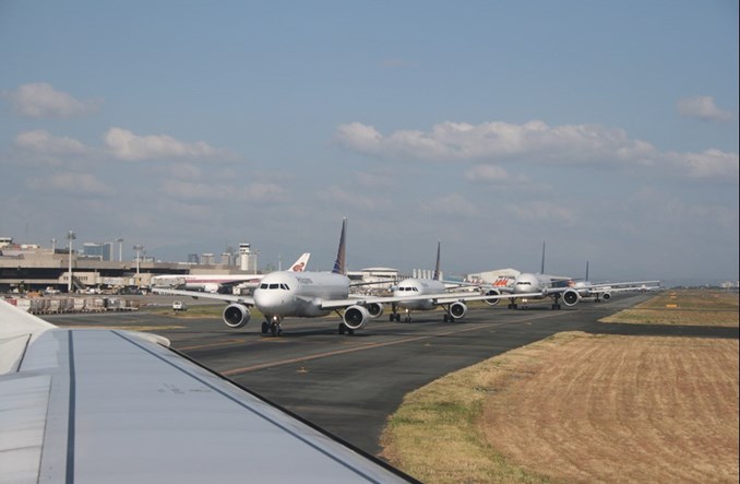 Manila: Brak slotów, więc zakaz operacji turbośmigłowcami