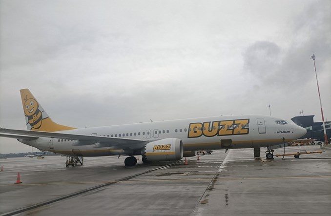 Mglice, czyli Kraków Airport znów walczy z mgłą  