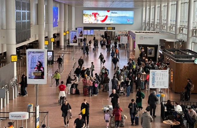 Bruksela: Mniej pasażerów w marcu, ale rośnie znów cargo