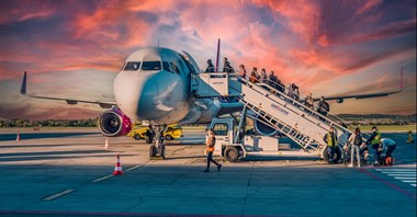 Największy w historii letni rozkład rejsów Wizz Air z Polski 