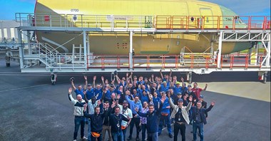Airbus. Przednia sekcja kadłuba z kokpitem A350F gotowa
