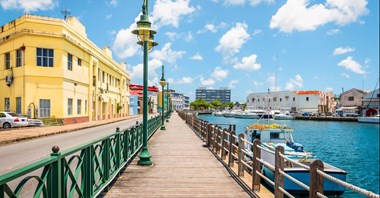 Linie KLM zimą wznowią loty na Barbados