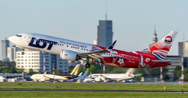 LOT i ITAKA. B737 MAX SP-LVL w nowych barwach (zdjęcia)
