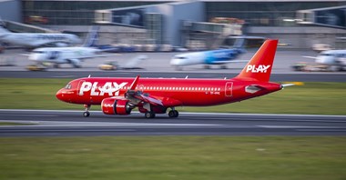 PLAY Airlines wracają sezonowo do Warszawy 