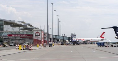 Wrocław: Trwa przebudowa części operacyjnej portu lotniczego