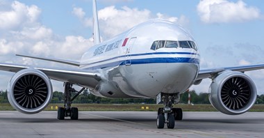 Air China Cargo z wizytą w Polsce. B777F przywiózł silnik dla A330 (zdjęcia)