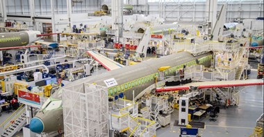 Air Niugini: Pierwszy A220 na FAL w Mirabel. Zamówienie kolejnych A220