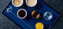 LOT rozszerza standard bezpłatnych napojów. Wraca też alkohol