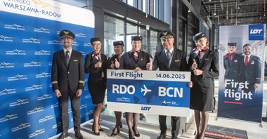 LOT zainaugurował rejsy z Radomia do Barcelony (zdjęcia)