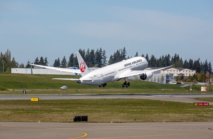 Indie i Japonia nakazują kontrolę B787