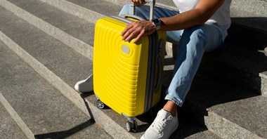 UOKiK sprawdzi politykę bagażową Ryanaira i Wizz Air