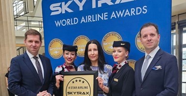 PLL LOT z czterema gwiazdkami SKYTRAX World Airline Rating