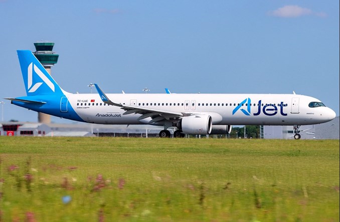 AJet leasingują kolejne airbusy A321neo
