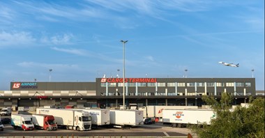 LSAS rozbuduje terminal cargo w Warszawie przed otwarciem CPK