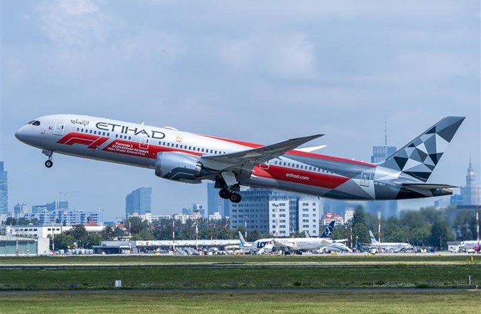 Etihad: Loty Abu Zabi – Warszawa codziennie 