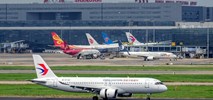 COMAC C919 planem Air Karachi 