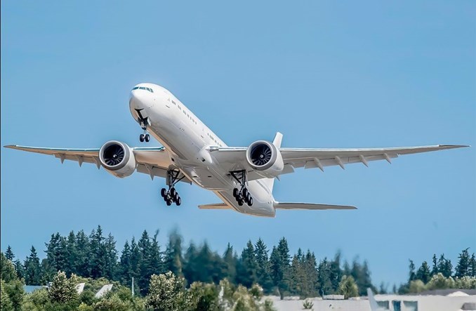 Piąty testowy boeing B777-9 wykonał pierwszy lot