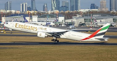 Emirates nie wykorzysta dodatkowych slotów w Warszawie