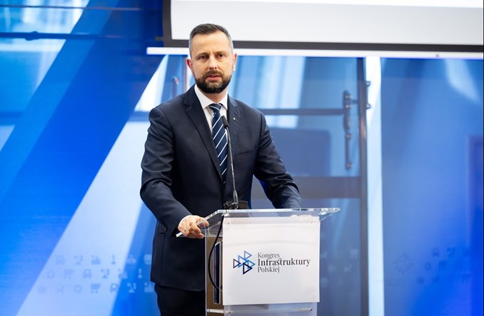 Prezes PAŻP i wicepremier Władysław Kosiniak-Kamysz jutro w Warszawie przed branżą lotniczą