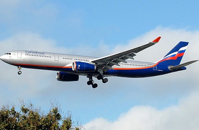 Tranzyt nad Polską do Rosji. Polska nie zamknie nieba 