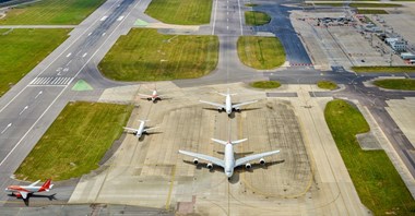 Gatwick: Rząd UK zatwierdza projekt budowy drugiej drogi startowej