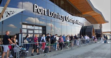 Lotnisko Olsztyn-Mazury „na krawędzi”. Miliony złotych od sejmiku na przetrwanie 