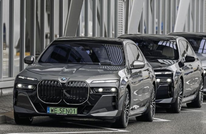 Lotnisko Chopina: BMW oficjalnym partnerem strefy VIP Line