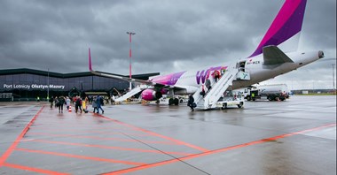 Wizz Air wrócił na lotnisko Olsztyn-Mazury (zdjęcia)