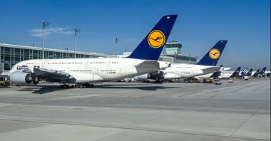 Lufthansa: Airbusy A340-600 rok dłużej, A380 do 2030/31 r.