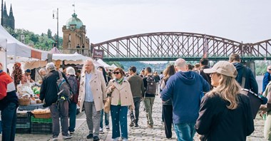 Polacy pokochali krótkie i intensywne wyjazdy po Europie