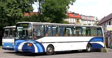 Trzyletnie umowy w FRPA. Eksperci ostrzegają