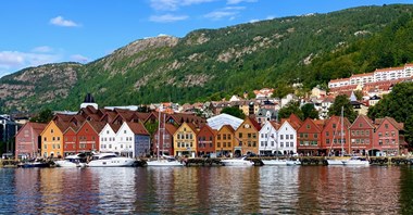 Modlin straci loty Wizz Air do Bergen? 