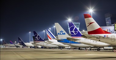 Brak slotów w Warszawie, a rozwój PLL LOT