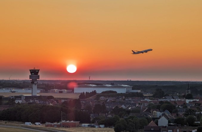 Bruksela: Październik na plusie z dużym wzrostem cargo