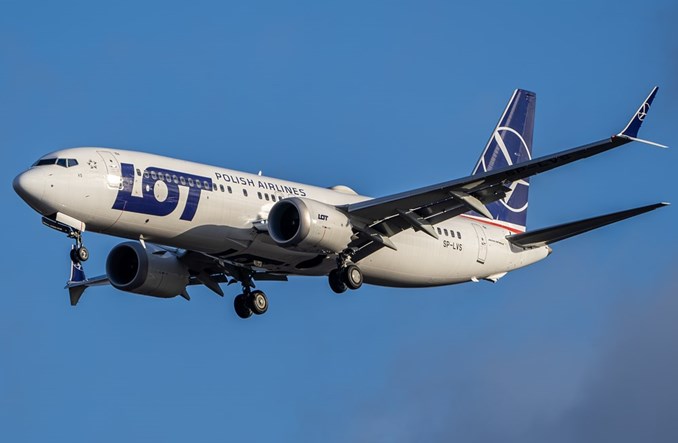 Uszkodzony bagaż: LOT zmieni zapisy po zarzutach UOKiK