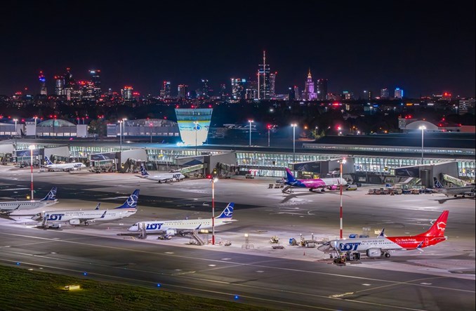 Ciężkie lato na Lotnisku Chopina. Popyt slotowy znacząco przekracza podaż 