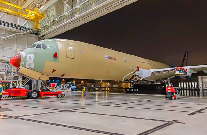 Pierwszy A350F zjechał z linii montażu końcowego w Tuluzie
